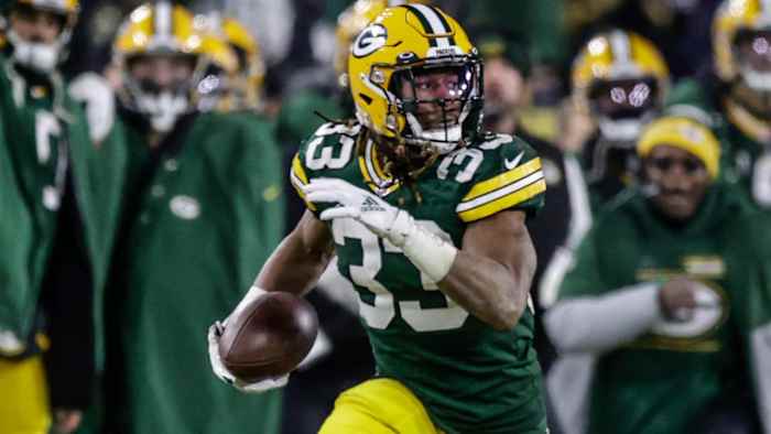 aaron jones